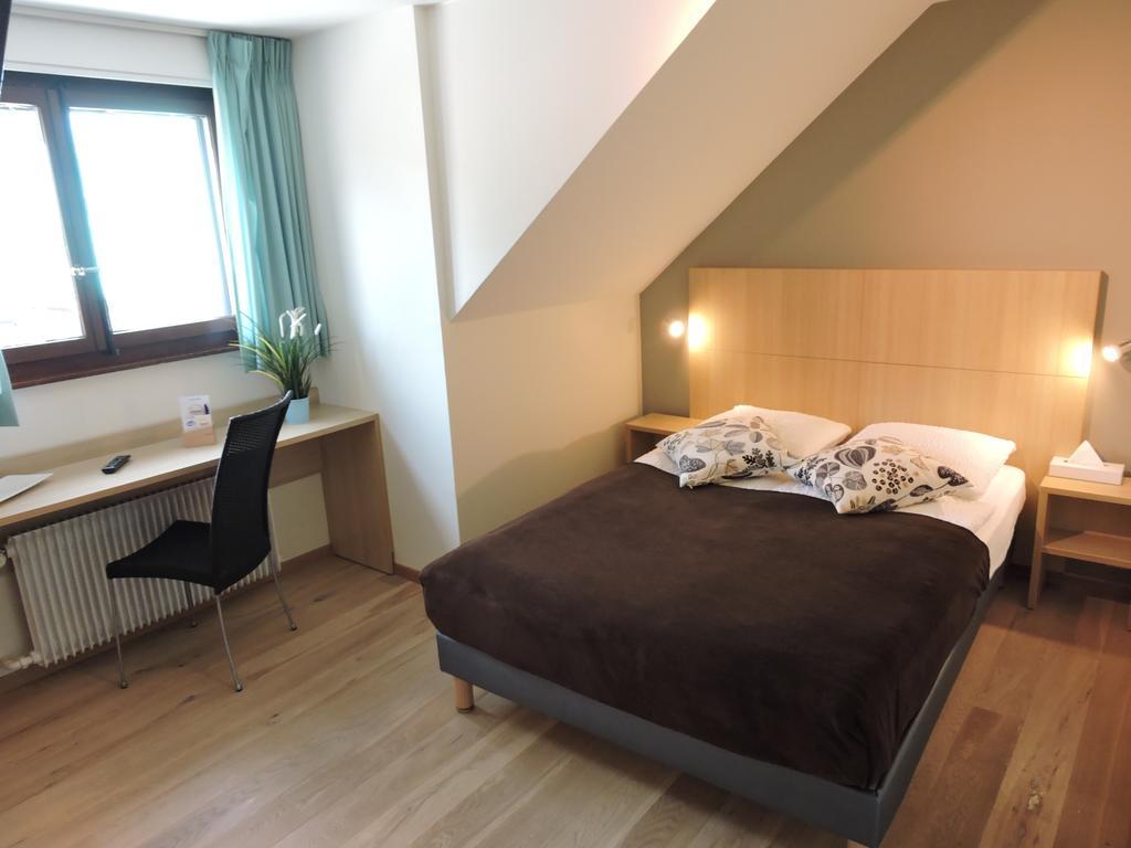 Auberge Communale De St-Legier ヴェヴェイ エクステリア 写真